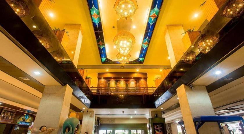 Pailyn Phitsanulok Hotel Exteriör bild